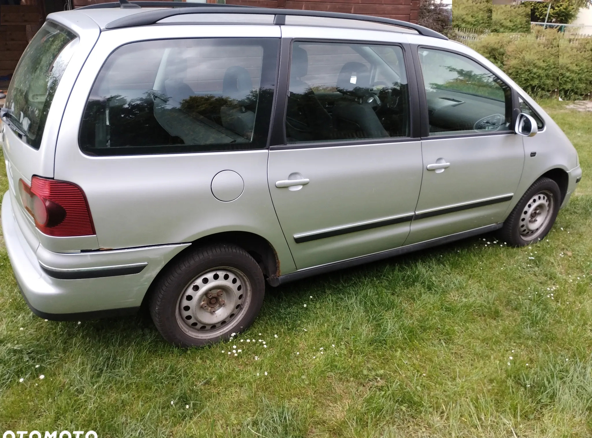 Volkswagen Sharan cena 23000 przebieg: 355000, rok produkcji 2009 z Opole małe 137